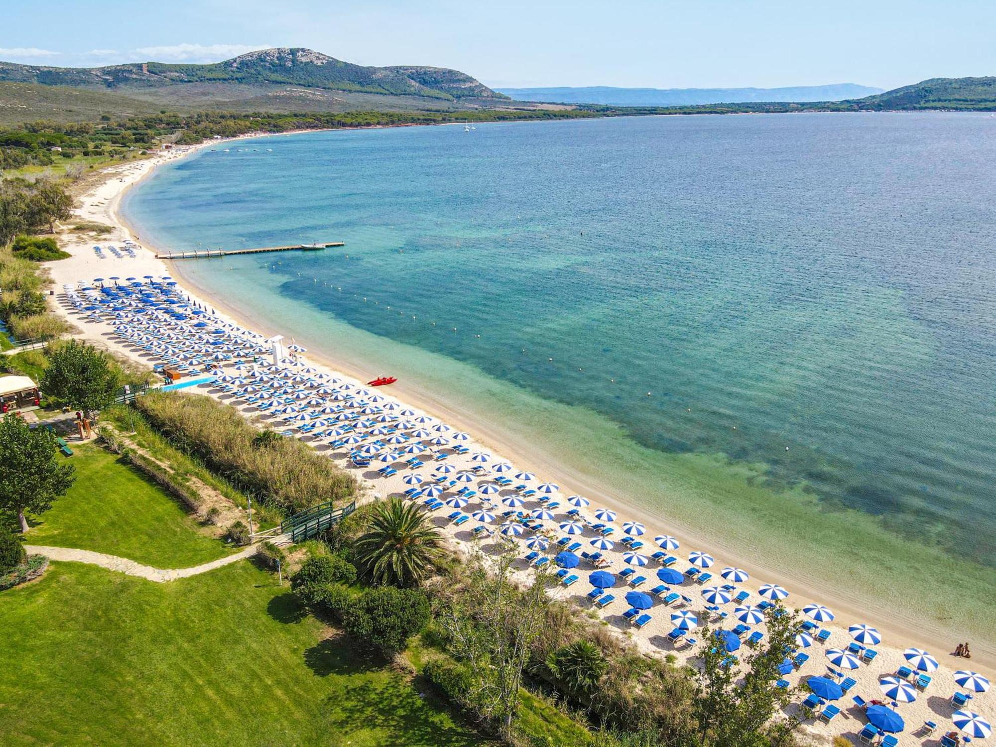 Hotel Baia Di Conte 4*